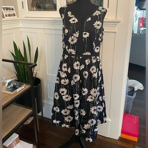Talbots black and white floral dress with pockets